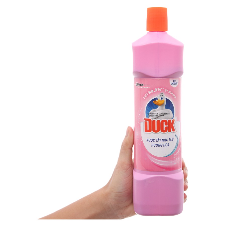 Nước tẩy nhà tắm Duck hương hoa 900ml