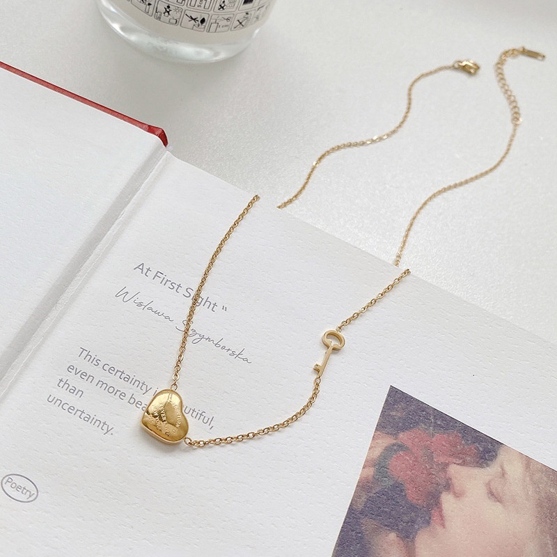 Dây chuyền titan basic mặt trái tim phối khoá, mạ vàng 14k    KHÔNG ĐEN GỈ    Her Accessories CT1