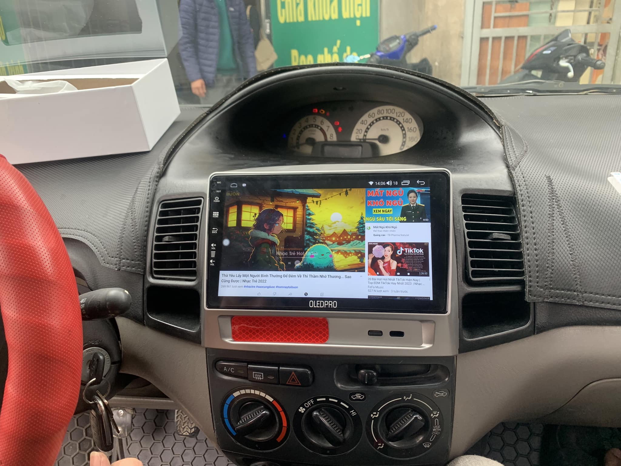 Màn hình Android xe VIOS + Tặng CAM LÙI + Tặng mặt dưỡng vios và giắc nguồn cắm zin theo xe vios các đời 2003 2004 2005 2006 2007