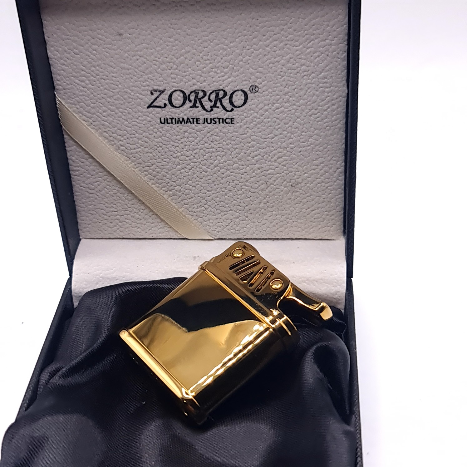 Bật lửa thương hiệu Zorro cơ chế cò mổ