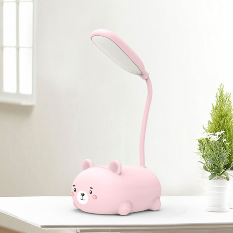 Đèn bàn học hình heo thú đáng,đèn để bàn làm việc,Đèn Bàn Đèn Ngủ Trang Trí,Với Hình Thỏ Đáng Yêu,Ánh Sáng Nhẹ Dịu Sẽ Chống Mỏi Mắt.Bh 1 Đổi 1 Trong 1 Năm.(GIÁ GỐC)