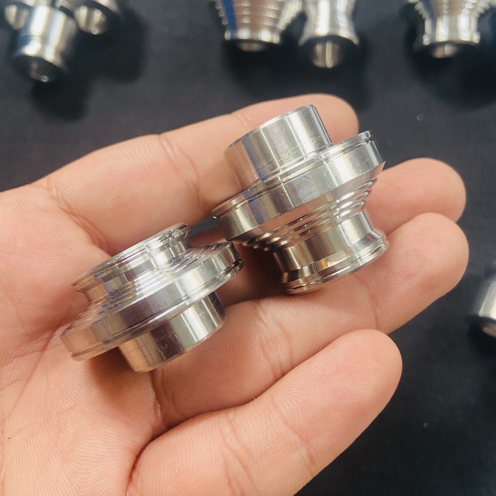 [INOX SÁNG BÓNG] COMBO CỤC CANH BÁNH TRƯỚC VÀ CỤC CANH BÁNH SAU GẮN XE VARIO, CLICK THÁI CHẤT LIỆU INOX 304 KHÔNG GỈ TRANG TRÍ XE MÁY SIÊU CHẤT CHƠI