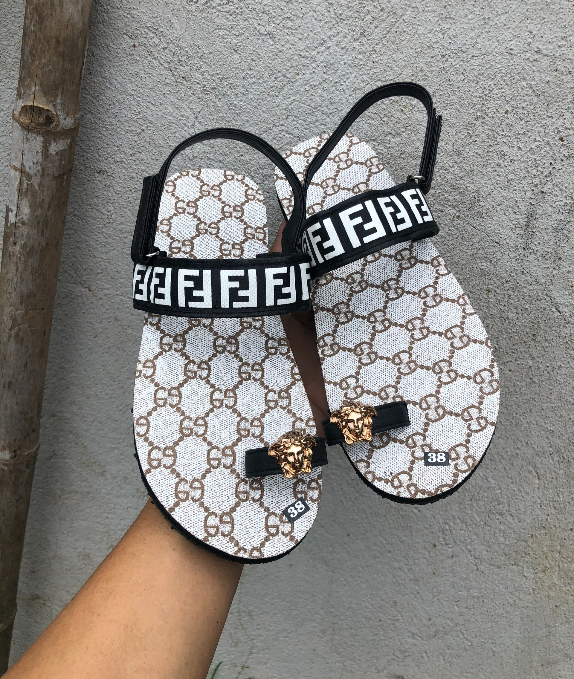 [FREESHIP + HOÀN TIỀN 50K] sandal đồng nai dép quai hậu nam nữ ( đế kem mờ gg quai hậu đen ) size 35 nữ đến 42 nam