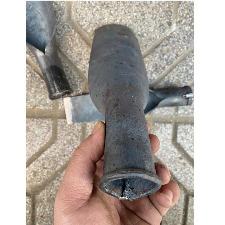 Thuổng đào đất trồng cây ( đánh cây , đào chuột )