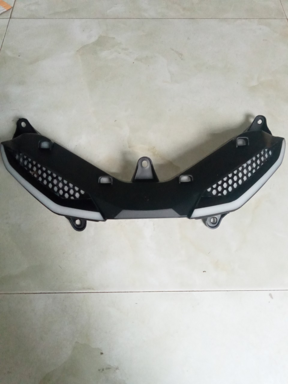 Khung demi lưới gắn exciter 150