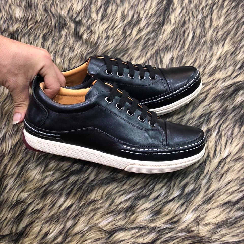 giầy asisa nam,da bò thật cao cấp,cao su đúc siêu bền,da đc khâu âm vào đế,đc bôi lớp keo chống nước bên ngoài cực kỳ chắc chắn