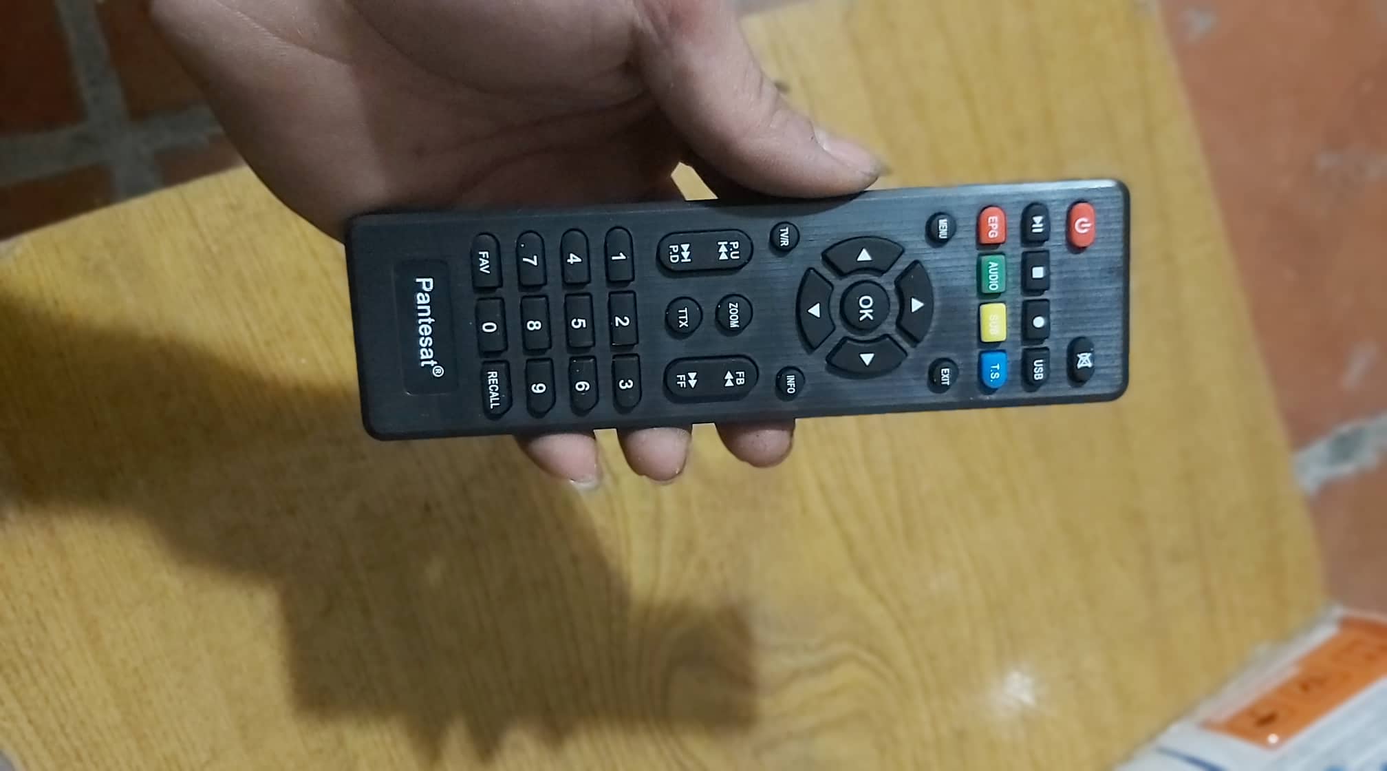 Điều khiên đầu pentersat