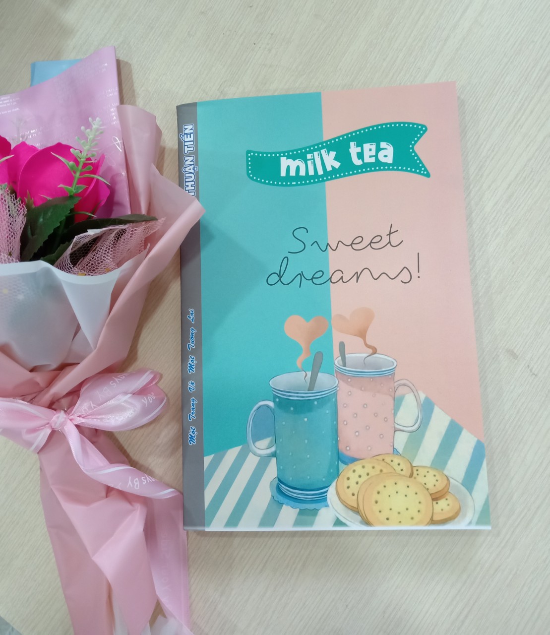 [HCM] Tập sinh viên Thuận Tiến Milk Tea 200 trang - ô ngang