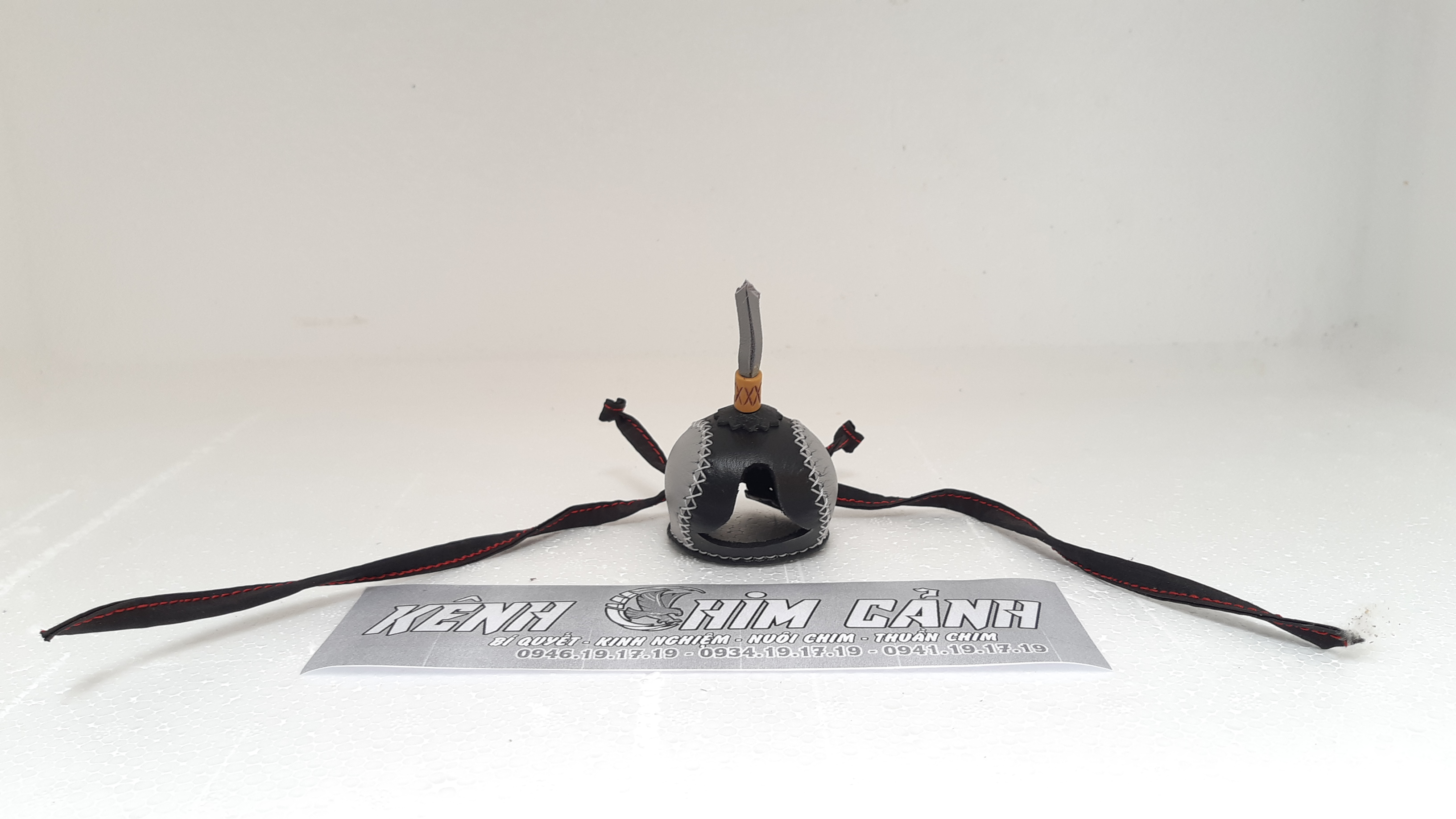 Mũ chim săn mồi kestrel