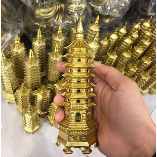 Tháp văn xương bằng đồng vàng cầu đỗ đạt thăng tiến