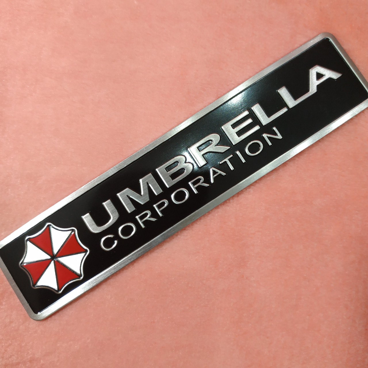 Tem nhôm dán xe Umbrella 12x2.6cm