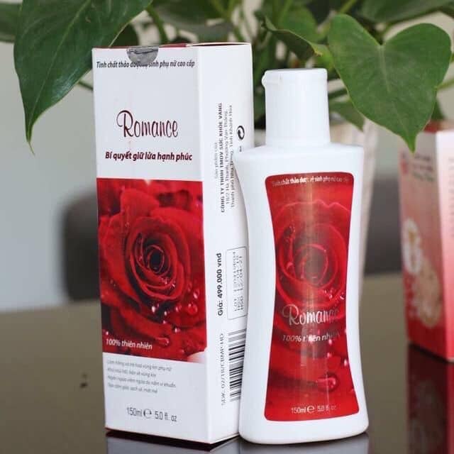 Dung dịch vệ sinh cao cấp romance