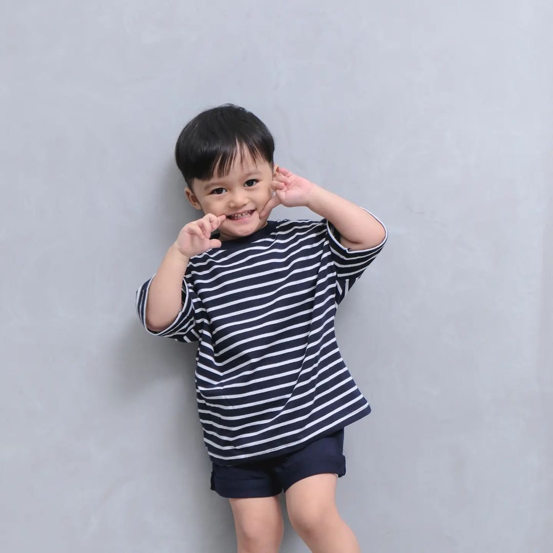 Bộ kẻ cộc tay cho bé trai bé gái 8-18kg