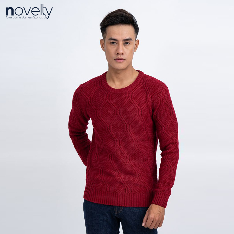 Áo len nam Novelty dệt họa tiết chìm cổ tròn màu đỏ đô 180587T