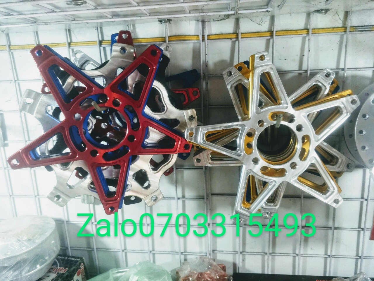 [HCM]Pát ngôi sao gắn dĩa zin RAIDER SATRIA có nhiều màu