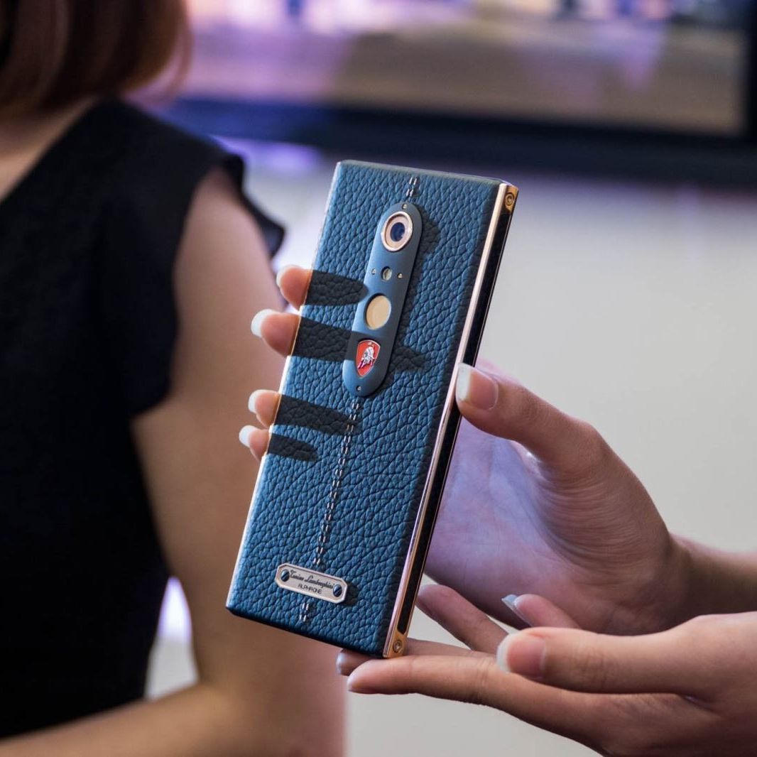 Điện thoại siêu sang Lamborghini Alpha One Premium chính hãng fullbox mới 99.9% điện thoại smarphone siêu sang, dòng điện thoại doanh nhân cao cấp