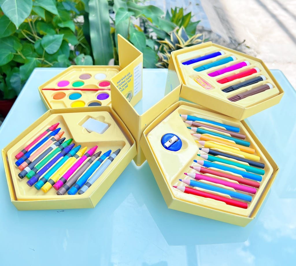 Bộ tô màu sáng tạo lục giác cho bé hkm Similac