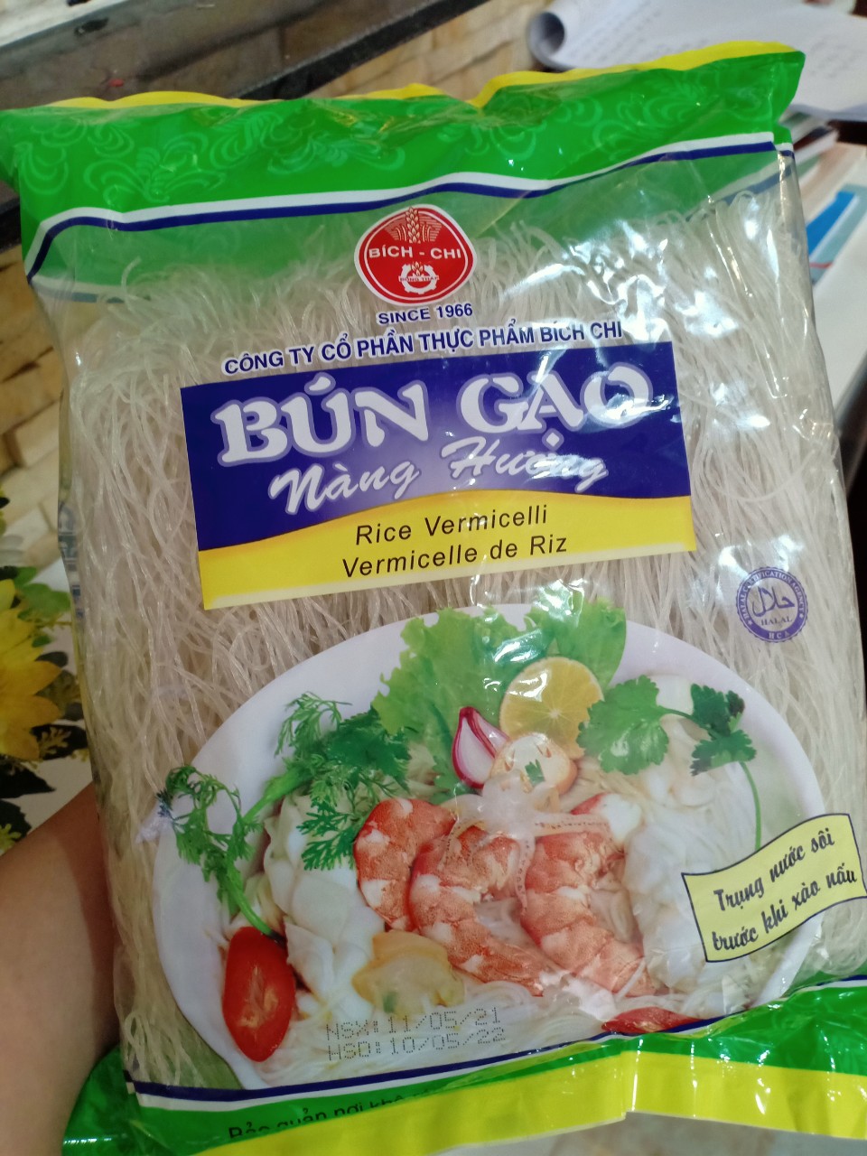Bún gạo nàng hương của công ty Bích Chi gói 400 gram