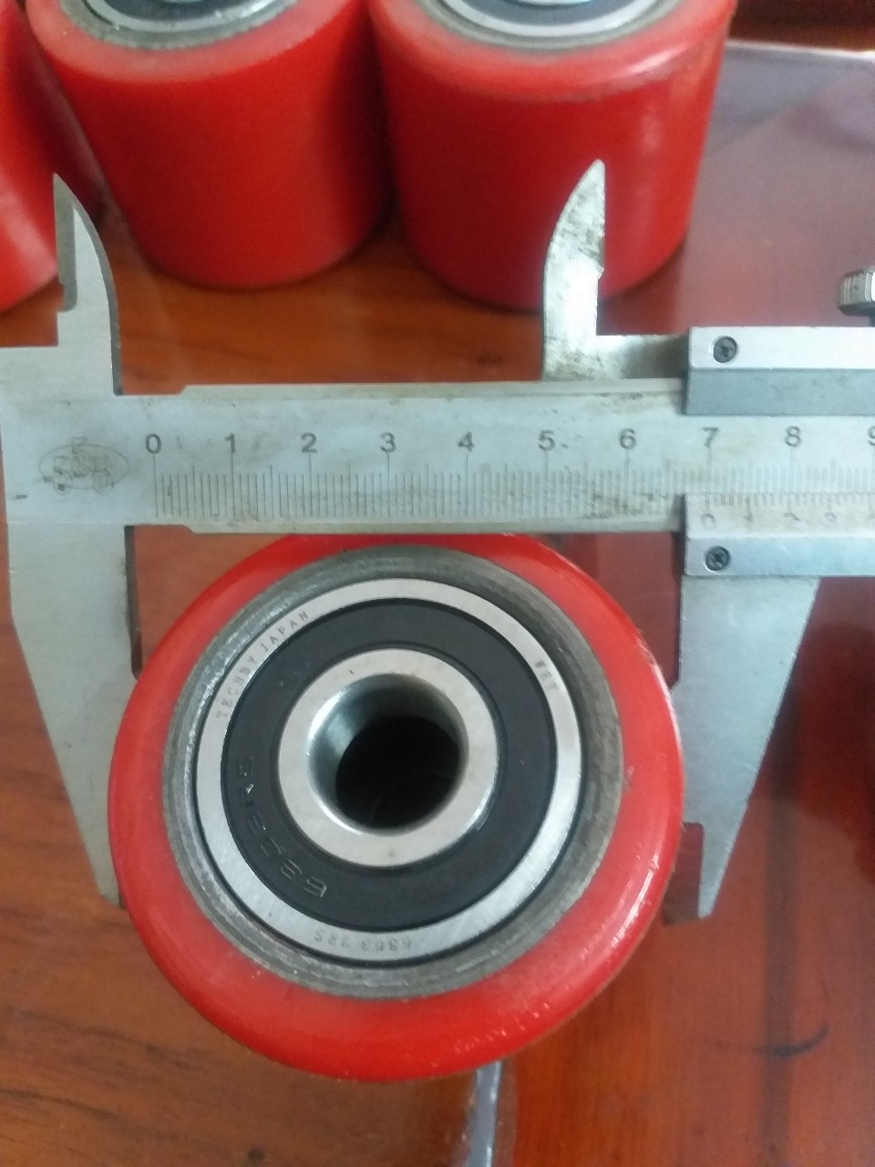 [HCM]Bộ 4 Bánh xe pu 70×60 có bạc Đạn 6204