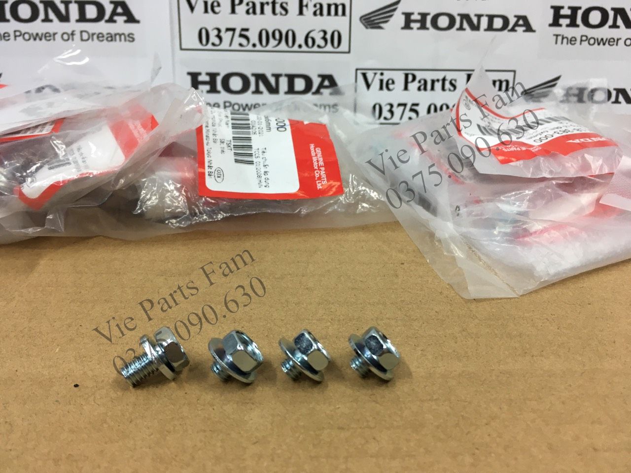 Bộ ốc bắt hộp xích Honda hàng din Honda