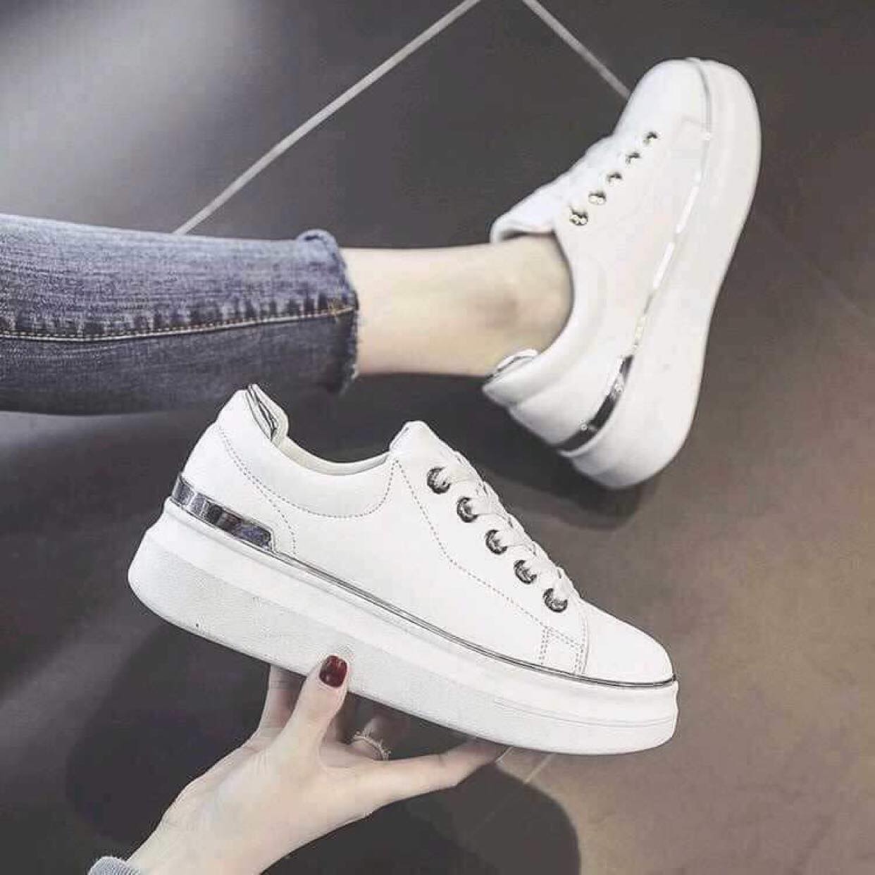 Giày Thể Thao Nữ QC - Năng Động Trẻ Trung - Êm nhẹ