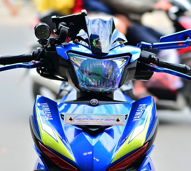 Bảng tên Exciter làm từ titan 100% _ tặng kèm pát gắn và ốc titan