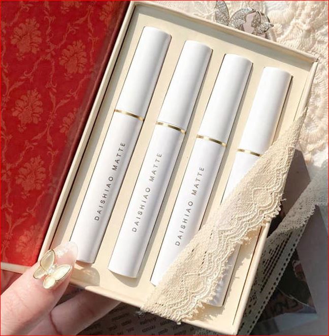 Set 4 cây son kem lì daishiao fluffy lip glaze