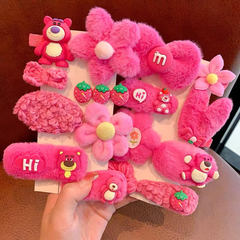 Set kẹp tóc 8 món gấu dâu hồng lotso xinh xắn dễ thương cho bé gái