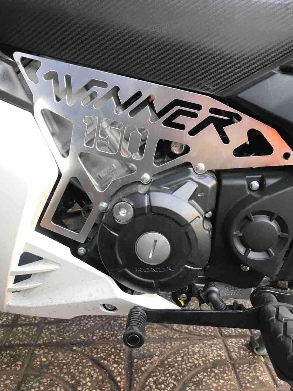 Ốp sườn Winner nhôm màu