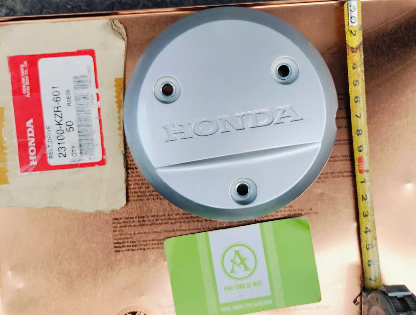 Nắp nhựa ốp lốc nồi , chắn nhiệt xe Future 2( sử dụng được FUTURE NEO , X 125 , Wave loại 1 Honda màu Bạc ( chữ trắng ) - [ khách lưu ý chỉ bán 1 màu bạc ]