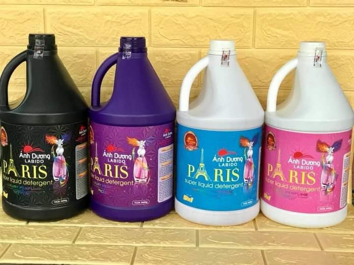 [HCM]Set 4 chai nước giặt Paris 3.6 lít đủ mùi (tặng kèm 4 chai nhỏ 100ml)