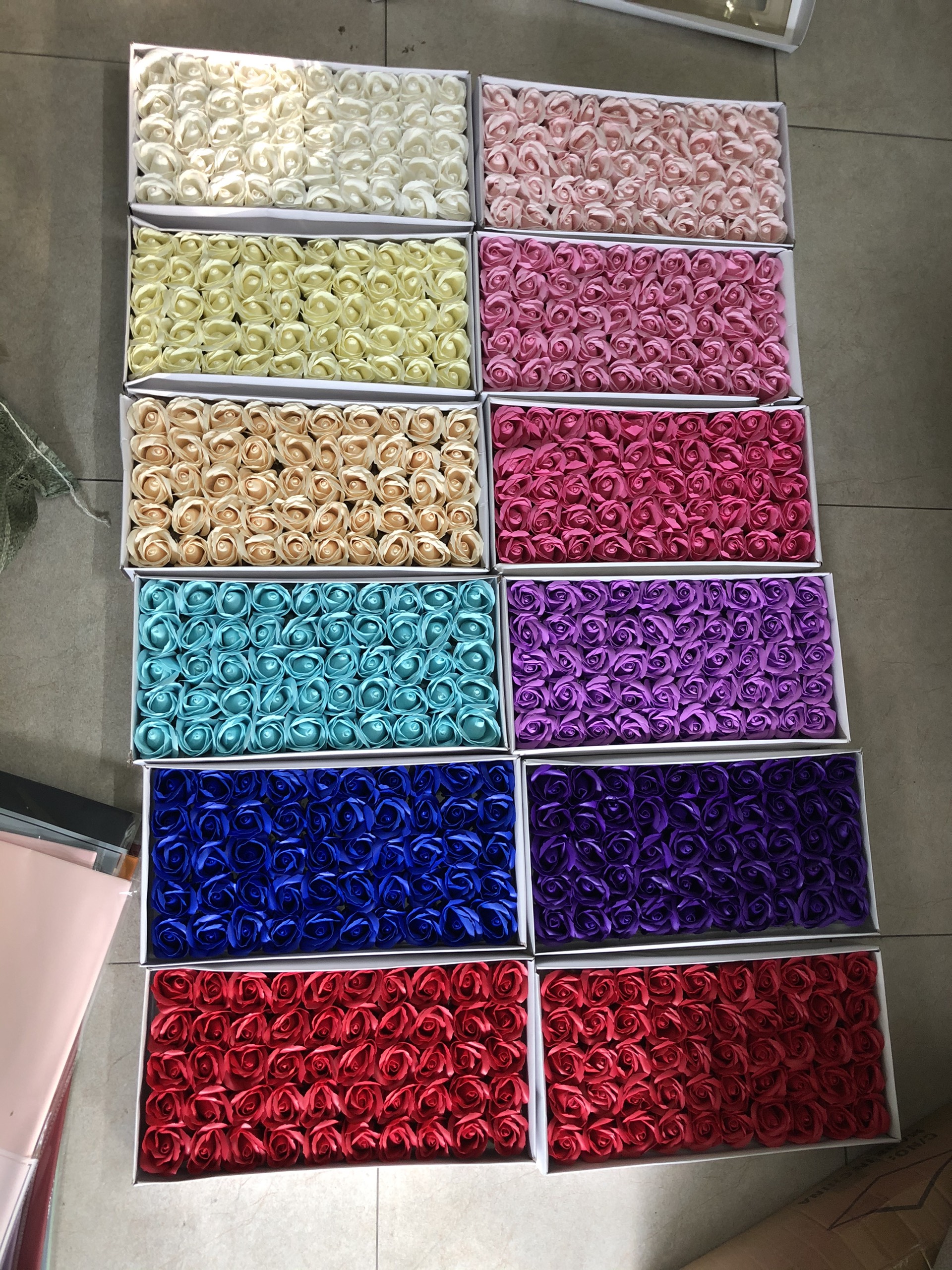Hộp Đầu Bông Hoa Hồng Sáp, Hoa Sáp 3 Lớp Cánh Cứng