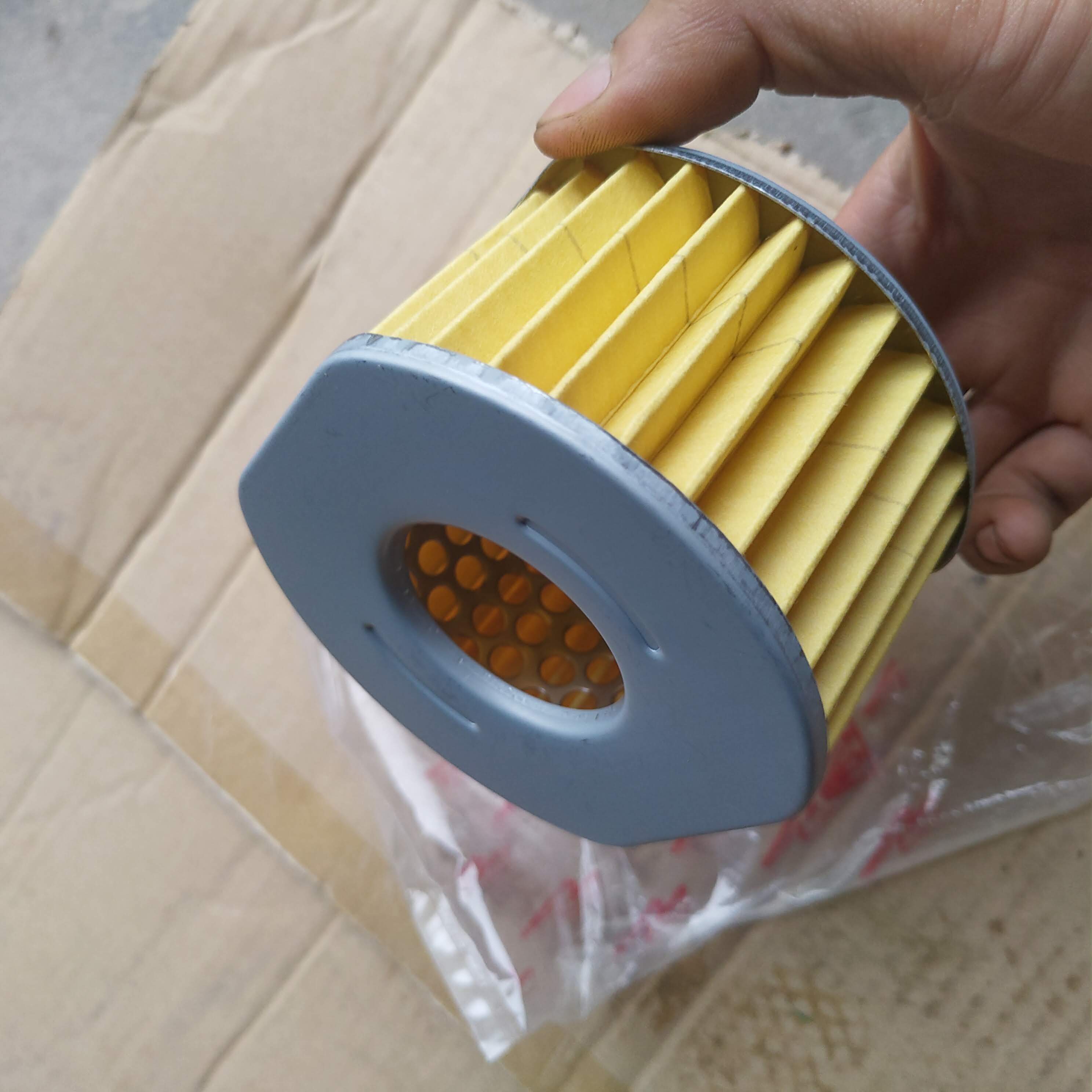 Lọc gió xe cup 81 82
