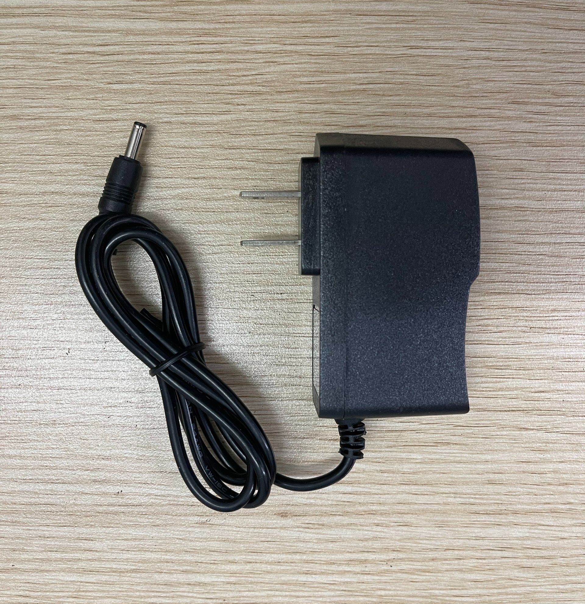 Cục sạc áo điều hòa quạt gió Nhật Bản [ chỉ cục sạc ]