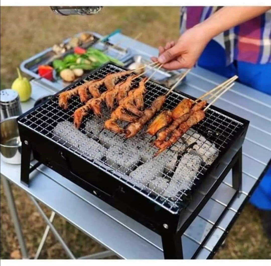 Bếp nướng than hoa chống khói, kèm vỉ nướng, hình chữ nhật. Gấp gọn dùng ngoài trời, đi du lịch