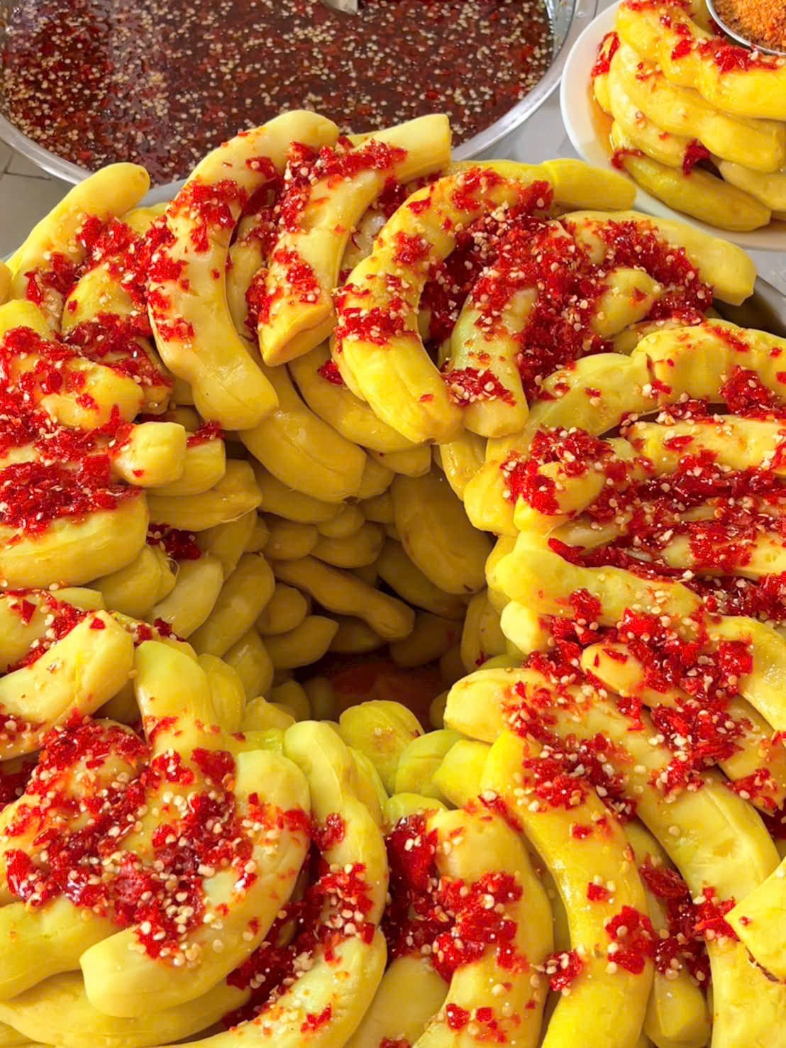 Me Nguyên Trái Rim mắm ớt kẹo - Hủ 550g