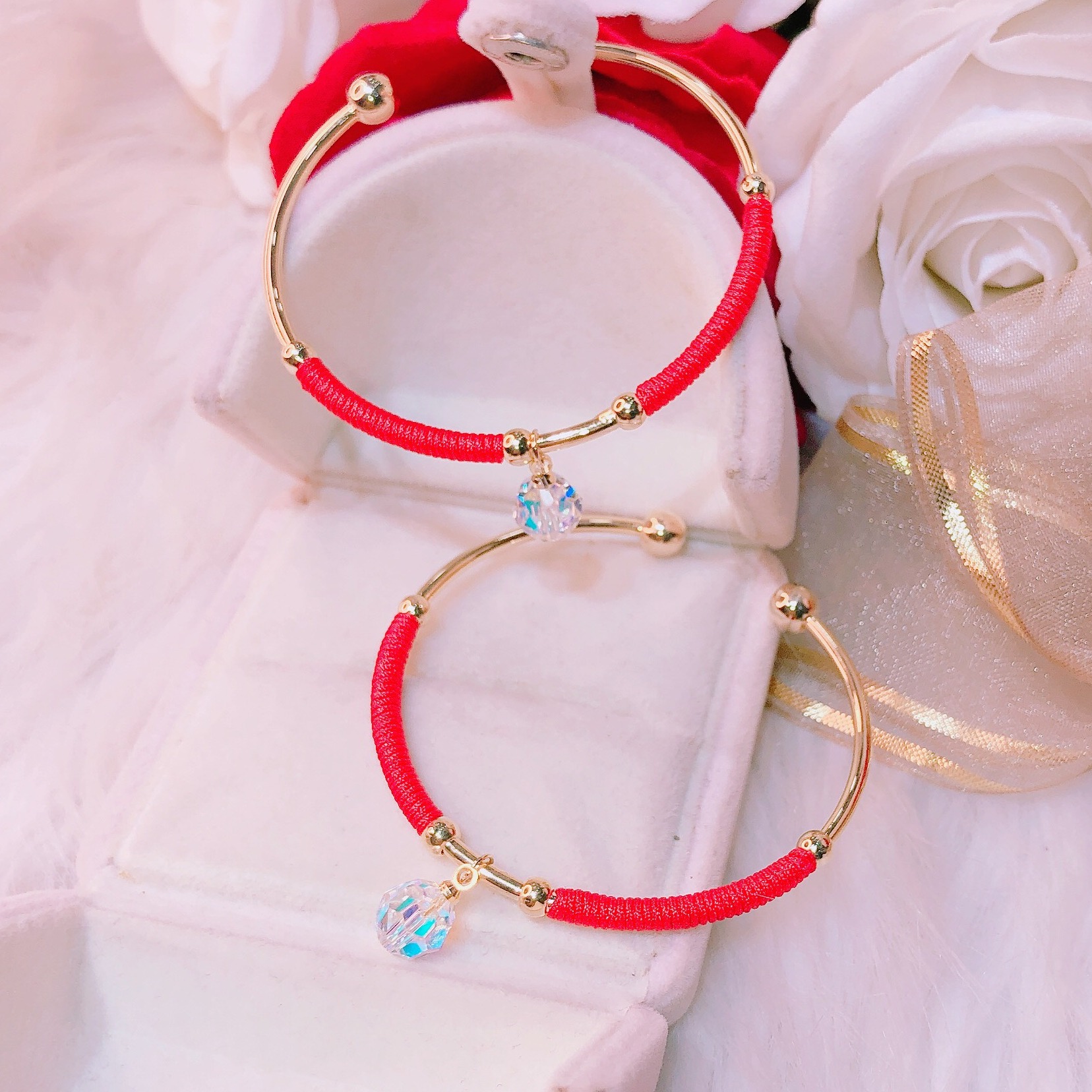 Vòng tay, vòng tay mạ vàng thật quấn chỉ đỏ đính đá pha lê xinh đẹp CAM KẾT KHÔNG ĐEN đính đá huyền ảo phong cách thời thượng sang trọng quý phái thời trang Trang Sức Miga L033 - đeo đi làm công sở cực đẹp