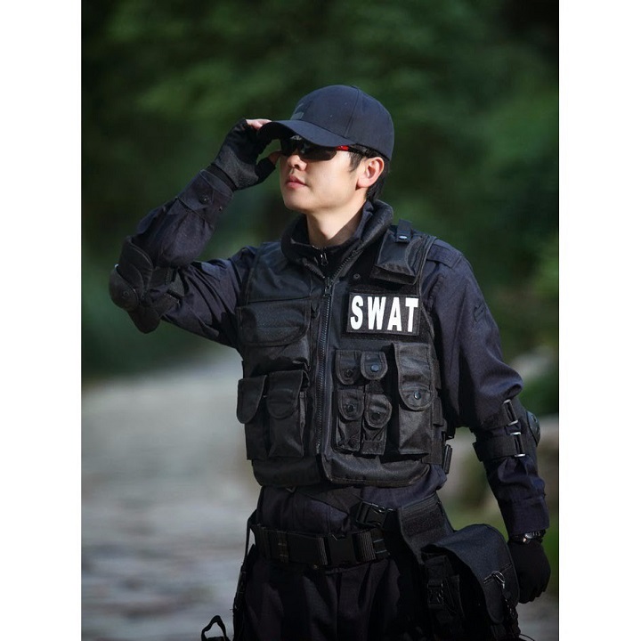Áo giáp SWAT