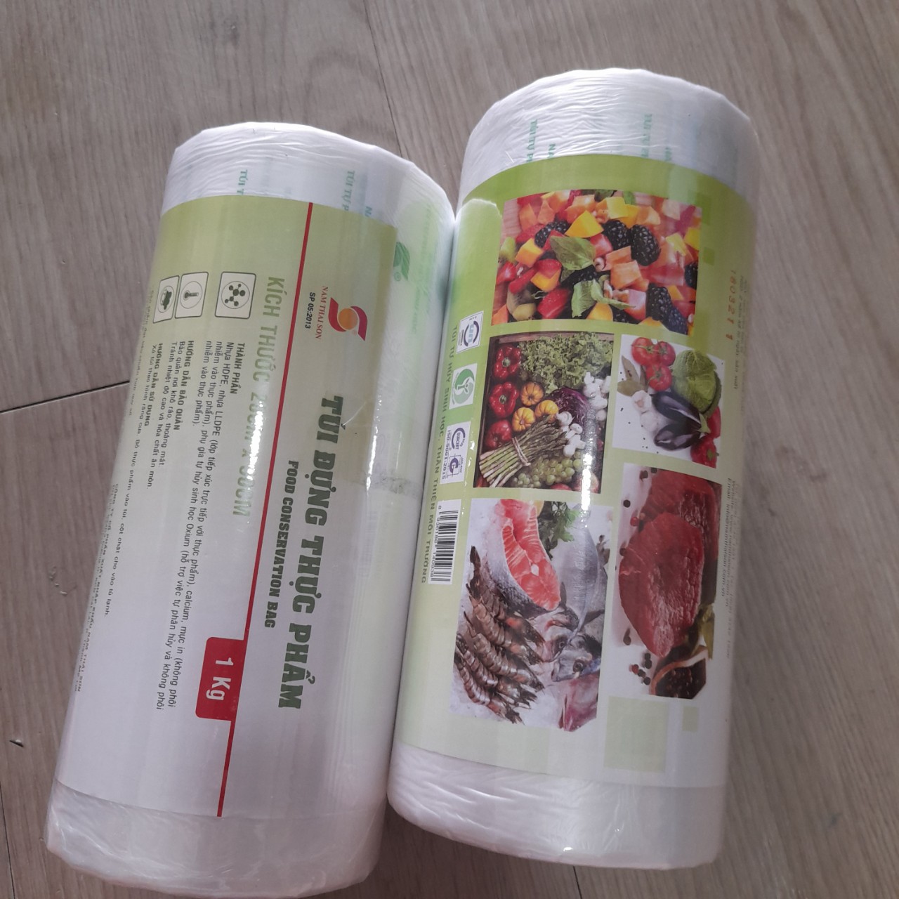 Cuộn 1kg túi đựng thực phẩm an toàn và tiện lợi 20*30