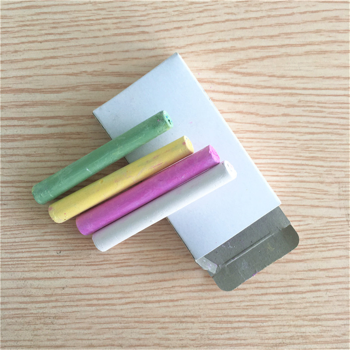 [In stock] Hộp Nhỏ Màu Phấn Thạch Cao Vẽ Tranh Graffiti Phấn Trắng Bảng Đen Phụ Kiện Văn Phòng Dạy Học Văn Phòng