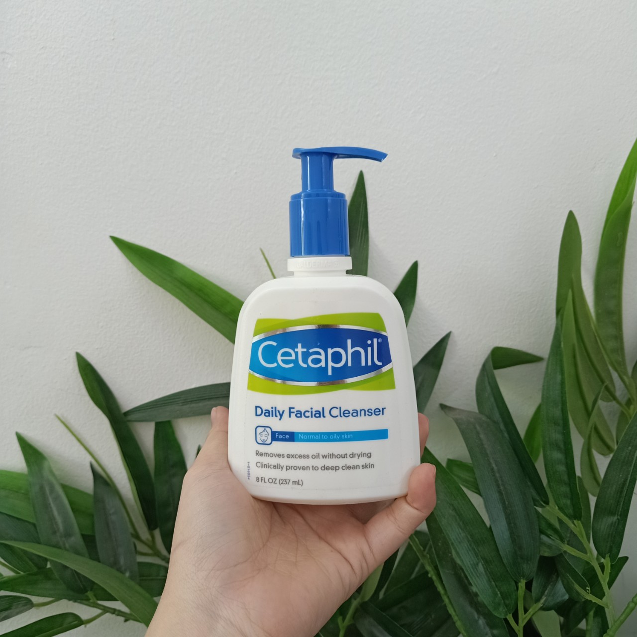 Sữa rữa mặt cetaphil 237ml