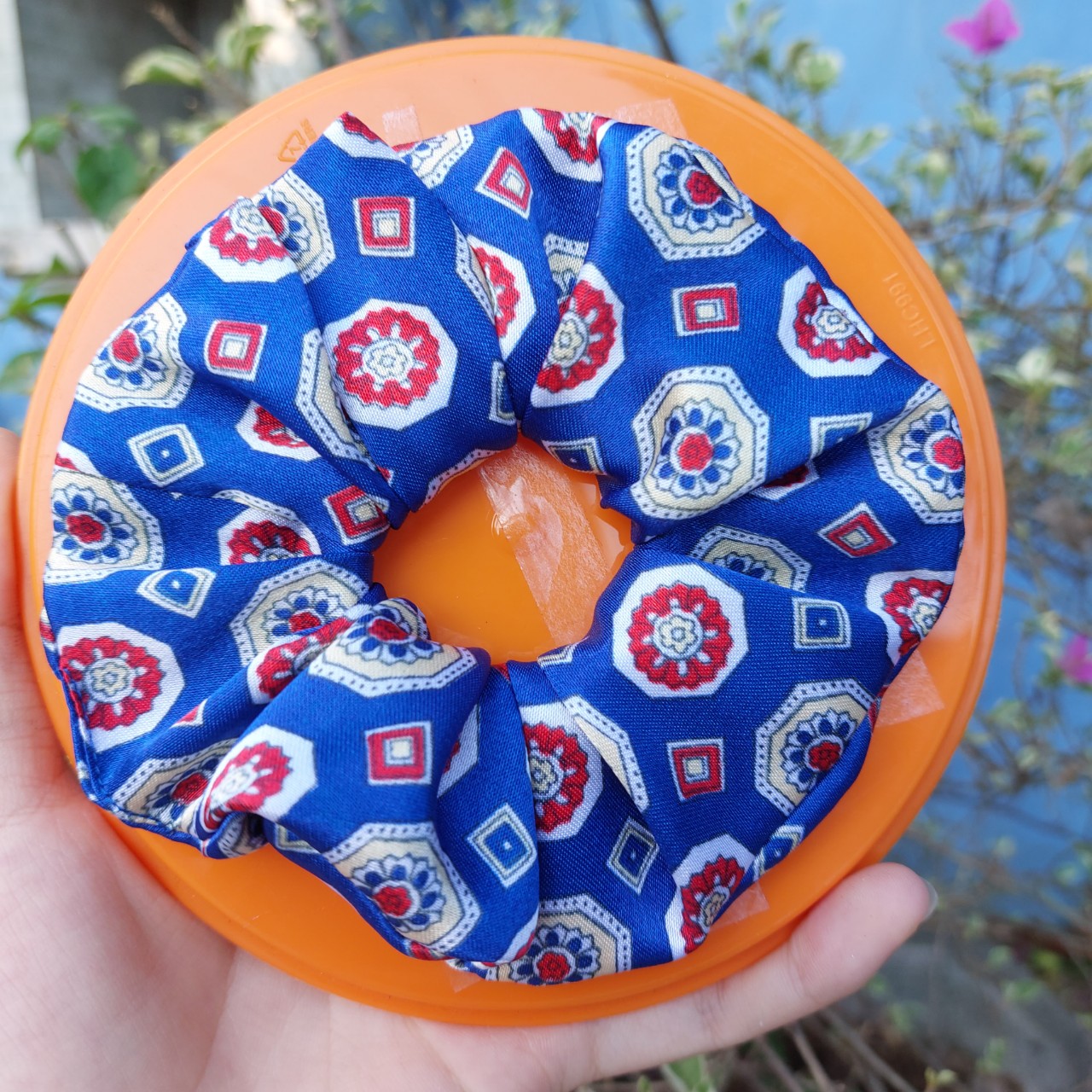 Dây buộc tóc scrunchies bs chất liệu vải phi bóng hoa văn màu siêu đẹp