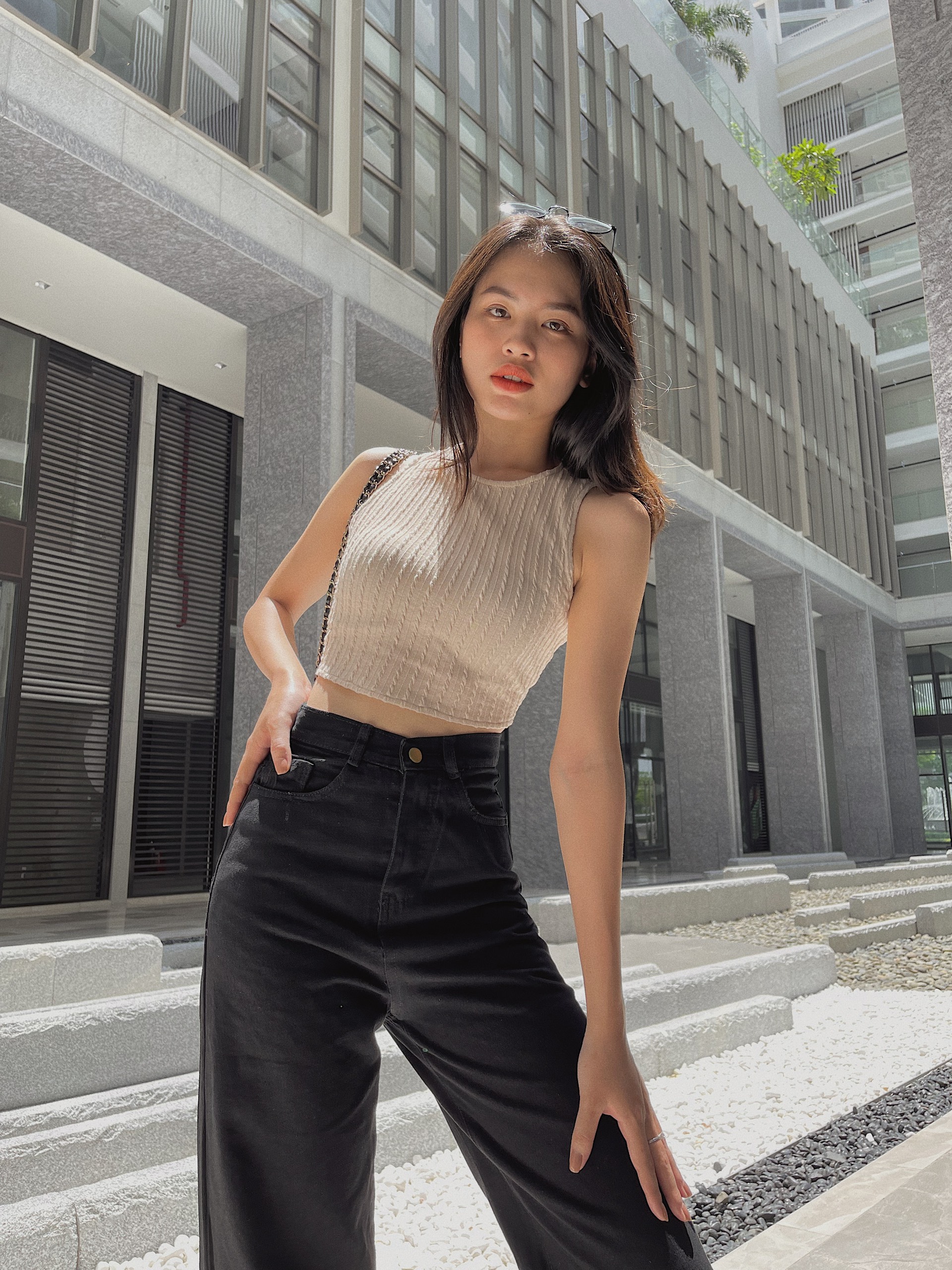 Áo thun croptop nữ thiết kế reverclothings nella top