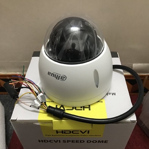 Camera hdcvi ptz starlight 2mp dahua sd42212i-hc