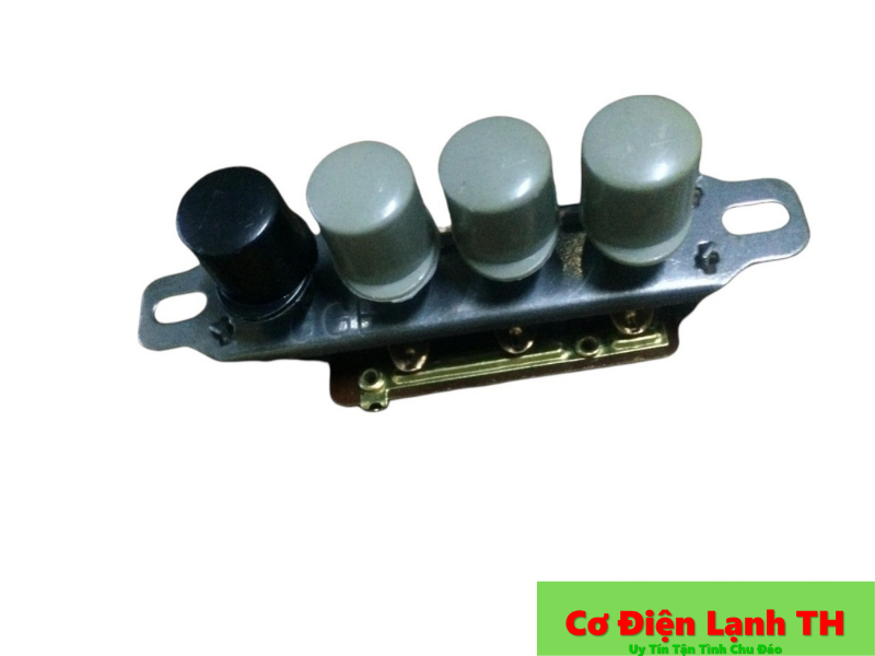 công tắc quạt 4 số đầu tròn loại 1