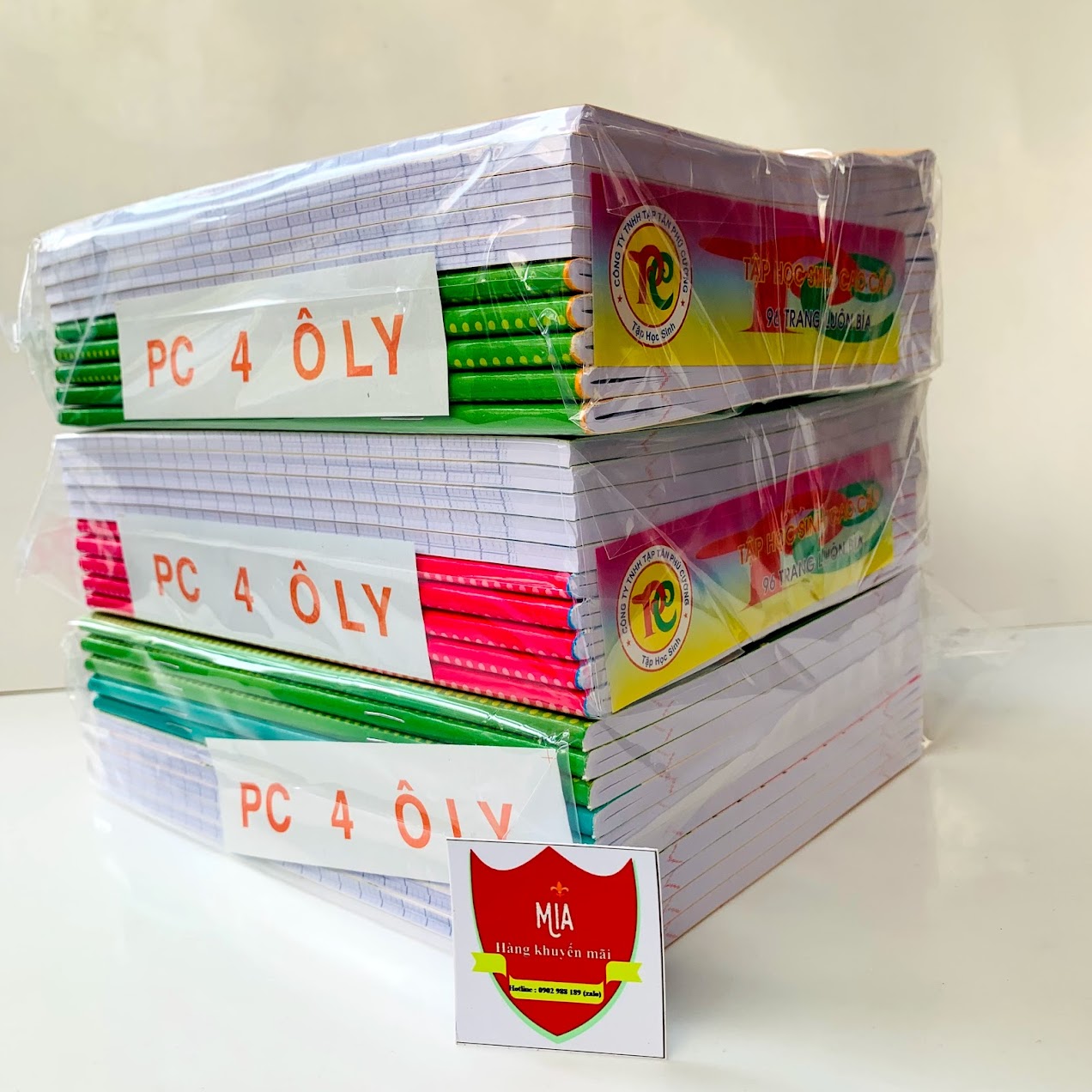 SET 5 Tập học sinh 200 trang kẻ ngang, 4 ôly