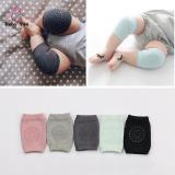 Combo 2 vớ tập bò cho bé