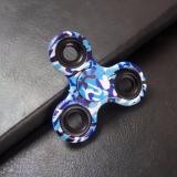 [HCM]Con quay đồ chơi giảm stress cao cấp Fidget Spinner (Hoa văn rằn ri Blue)