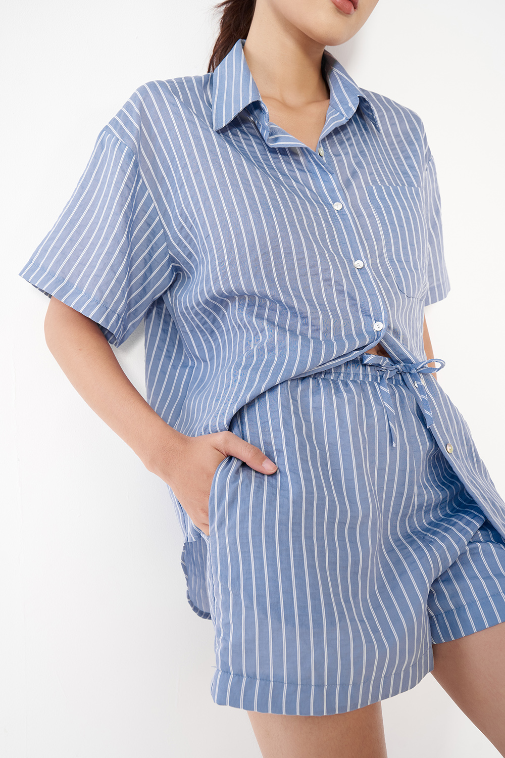 Dottie - quần short kẻ sọc nữ dottie xanh dương - q0266