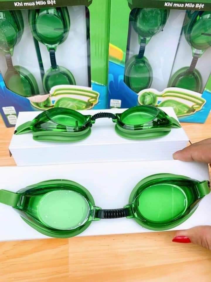 KÍNH BƠI CHO BÉ HKM Từ Sữa Milo